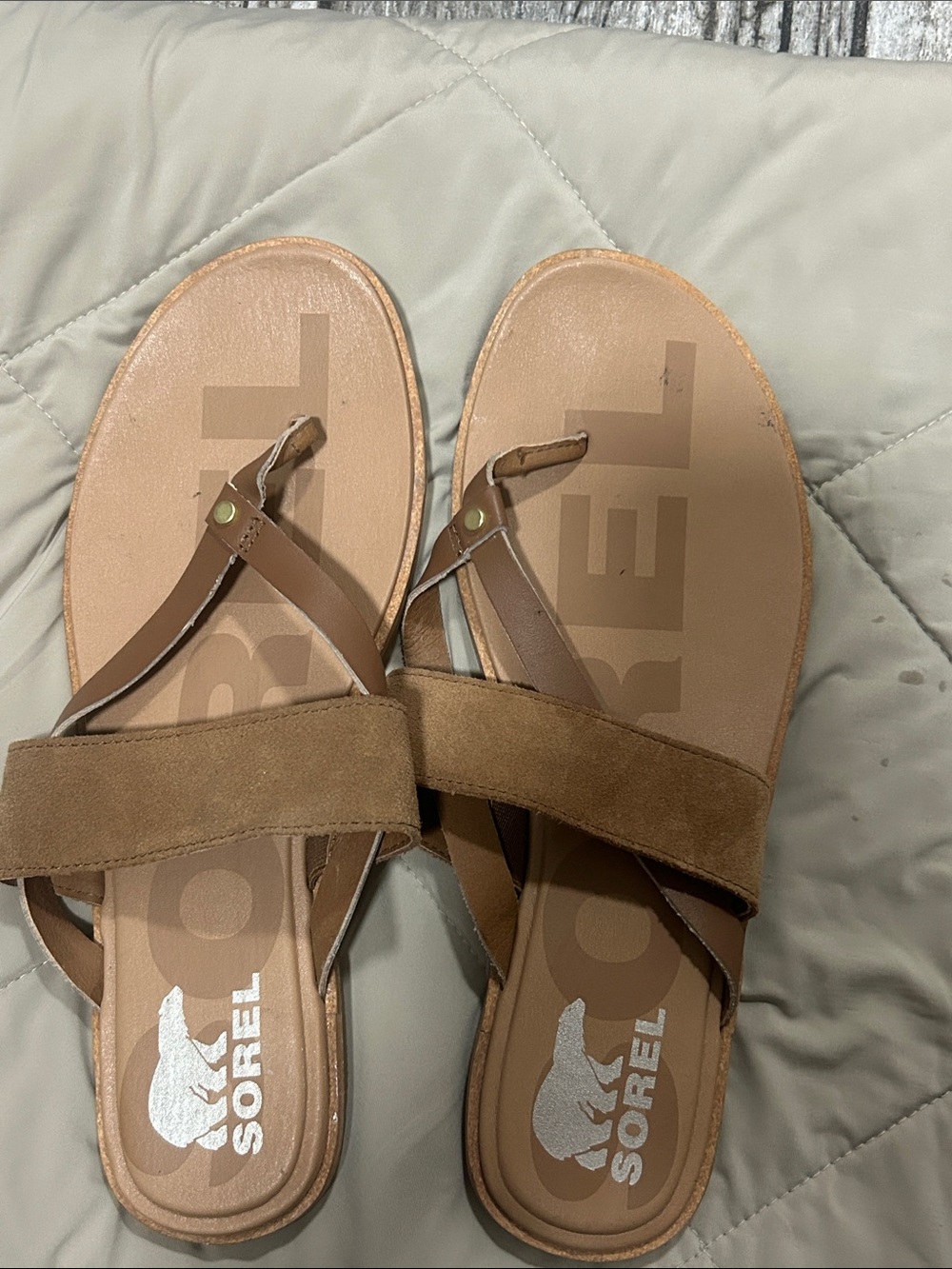 SOREL Brown Suede & Leather Thong Sandals